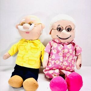 Abuelita Rosa & Abuelo Paco Plush Doll Singing Grandparents Kids Preferred